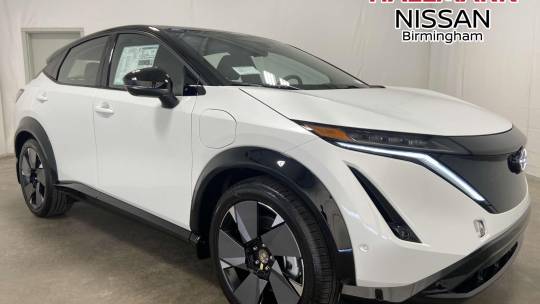 new 2024 nissan ariya platinum+ e-4orce awd with 20" wheels