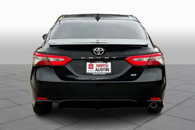 2018 toyota camry se