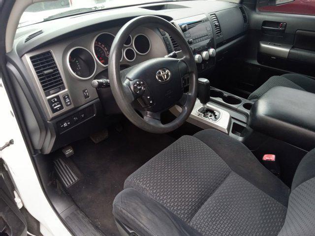 2010 toyota tundra grade