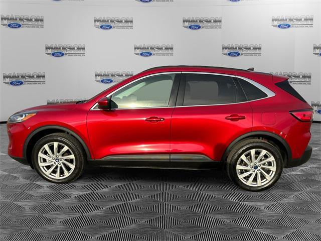 2022 ford escape titanium
