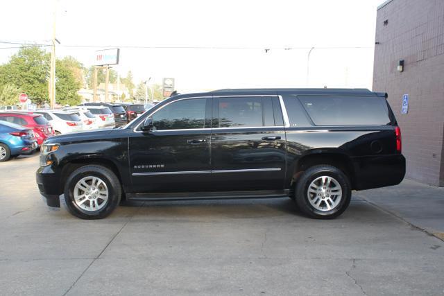 2017 chevrolet suburban lt
