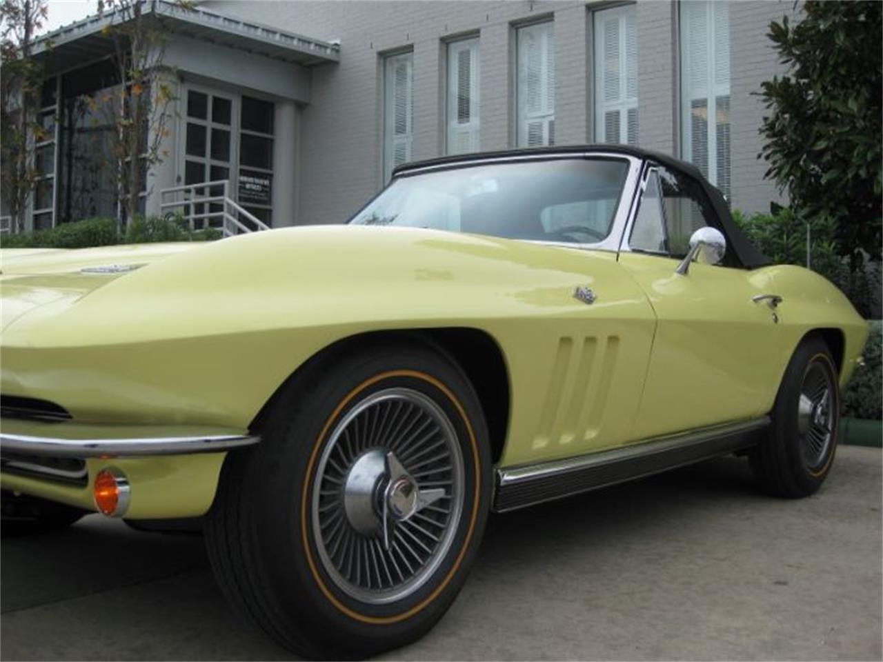 1966 chevrolet corvette
