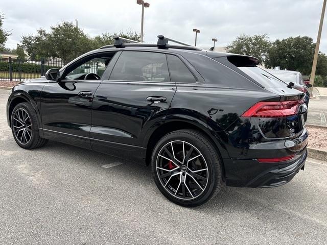2022 audi q8 55 premium