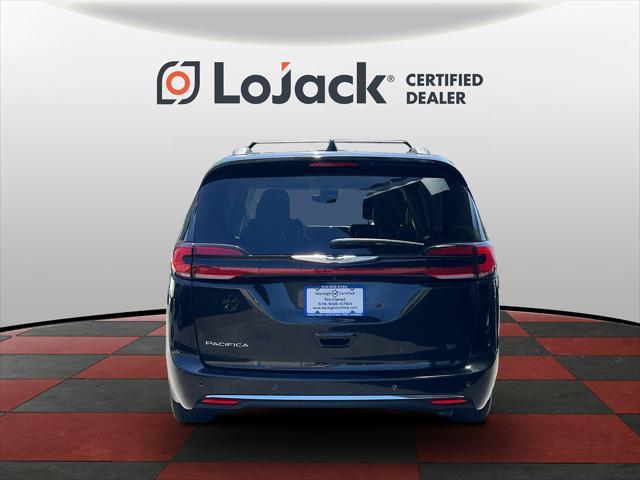 2022 chrysler pacifica touring l