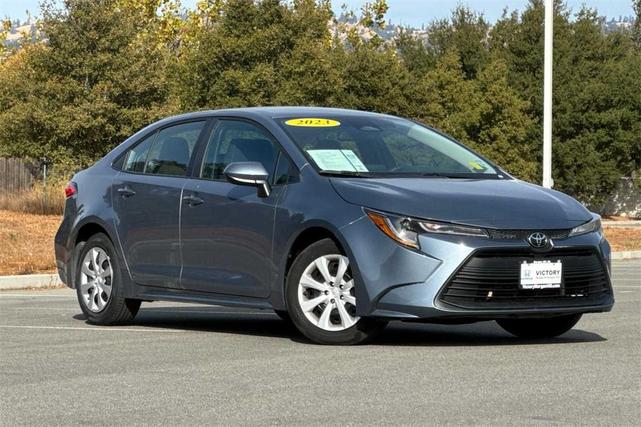2023 toyota corolla le