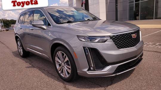 2023 Cadillac XT6 premium luxury