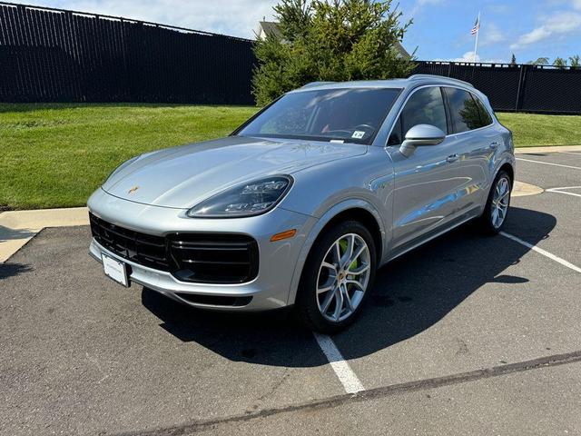 2021 porsche cayenne e-hybrid turbo s