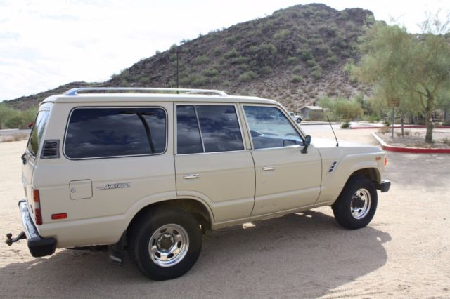 1986 toyota land cruiser fj60- az truck zero rust