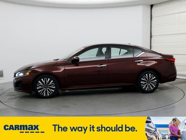 2023 nissan altima sv