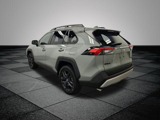 2022 toyota rav4 adventure