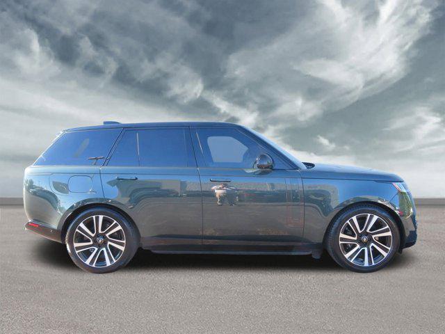 2023 land rover range rover p530 se