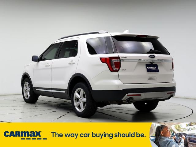 2017 ford explorer xlt