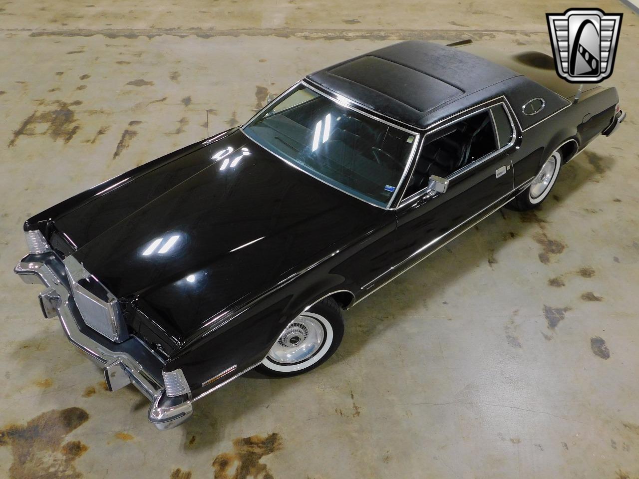 1975 lincoln continental