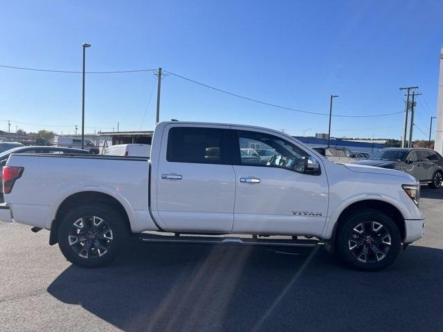 2024 nissan titan platinum reserve