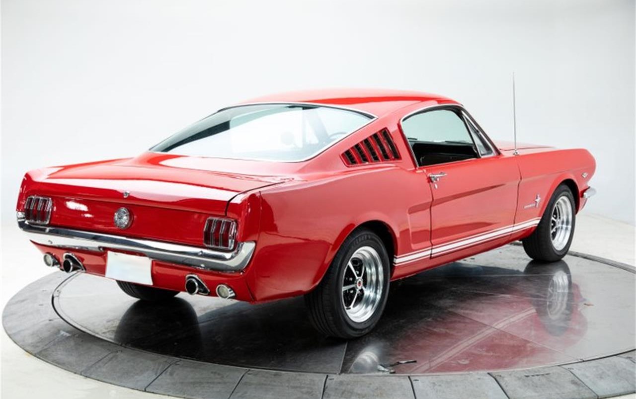 1966 ford mustang