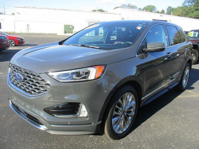 2021 ford edge titanium