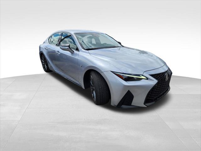 2021 lexus is 350 base