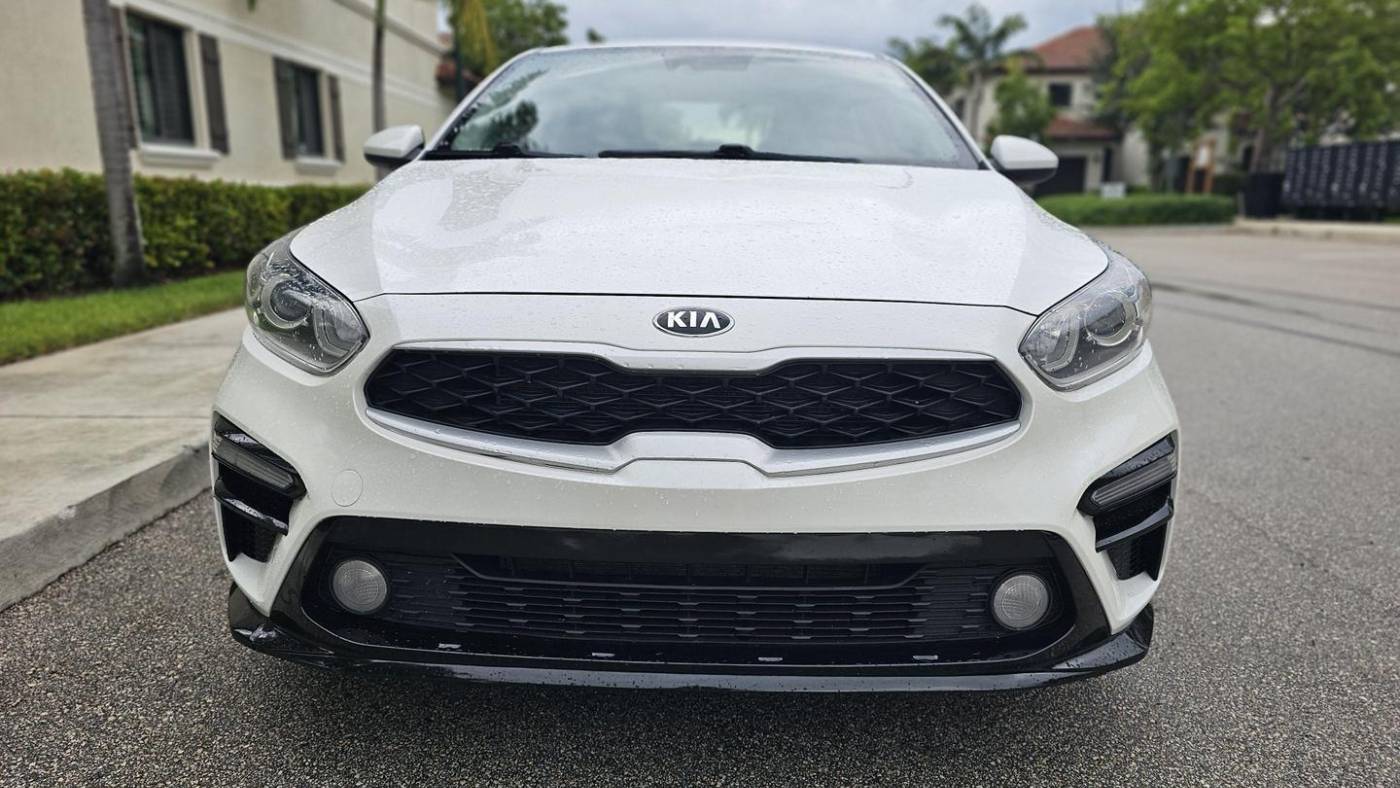 2021 kia forte lxs