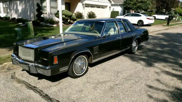 fifth avenue edition - r body, last full size mopar, ultra low original mileage!