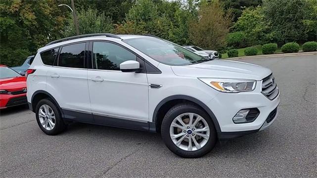 2018 ford escape se