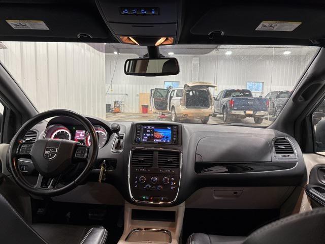 2019 dodge grand caravan sxt