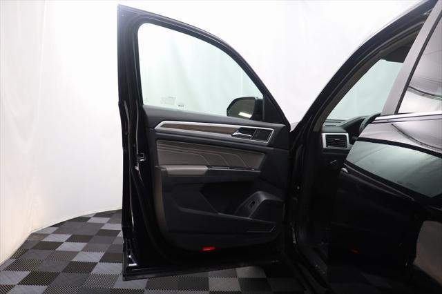 2023 volkswagen atlas 2.0t sel