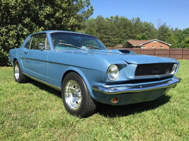 1966 ford mustang 351 cleveland beautiful driver!