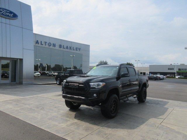used 2016 toyota tacoma w/ sr5 package somerset, ky 42501 for sale in acorn, kentucky