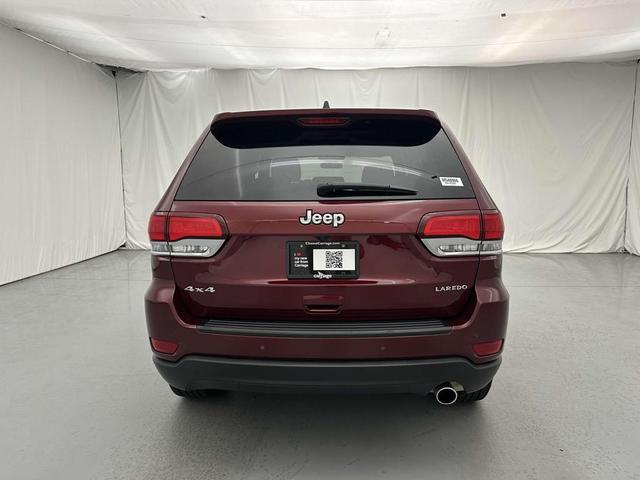 2021 jeep grand cherokee laredo