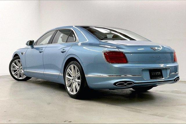 2024 bentley flying spur v8
