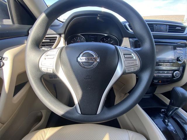 2016 nissan rogue sv