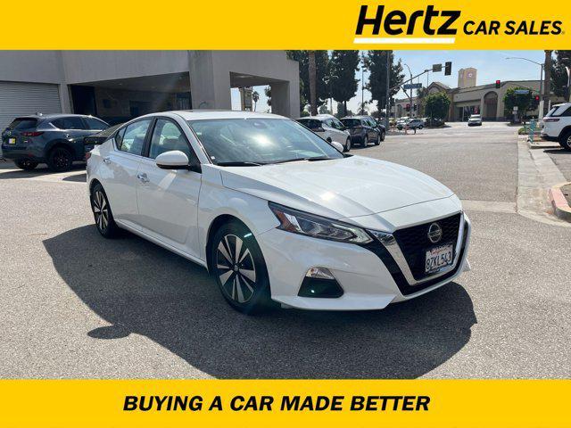 2022 nissan altima 2.5 sv