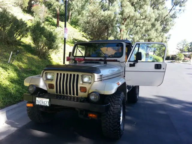 1994 jeep wrangler sahara sport utility 2-door 4.0l