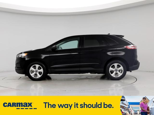 2021 ford edge se