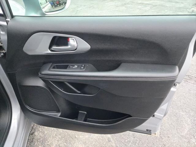 2018 chrysler pacifica touring plus