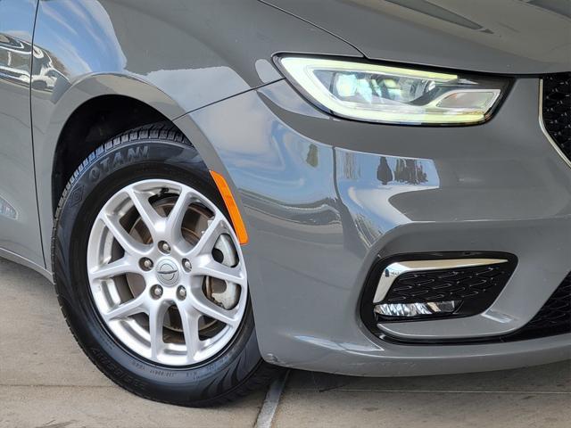 2022 chrysler pacifica touring l