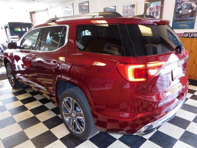 2017 gmc acadia in farmington, michigan