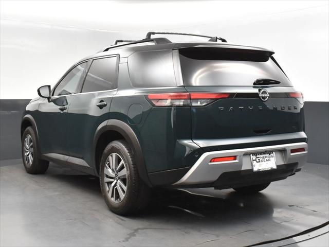 2023 nissan pathfinder sl fwd