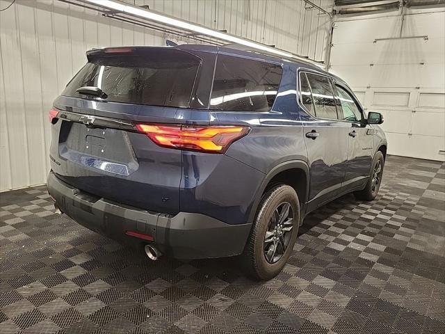 2022 chevrolet traverse lt cloth