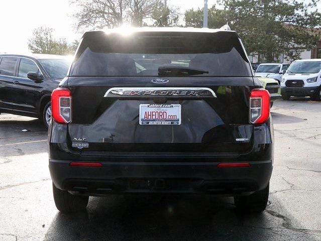 2020 ford explorer xlt