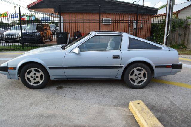 1985 nissan 300zx base (86xxx miles)