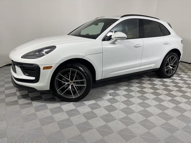2024 porsche macan