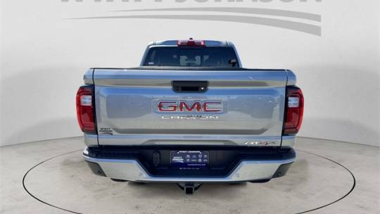 2024 GMC Canyon