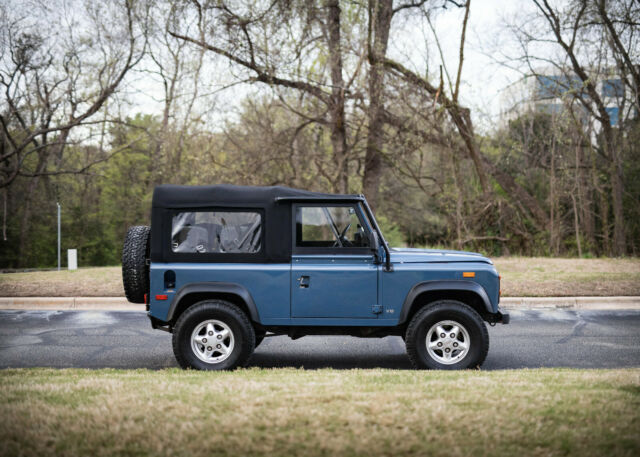 1994 land rover defender 90 nas soft top 49k mi