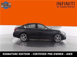 2021 Infiniti Q50 signature edition