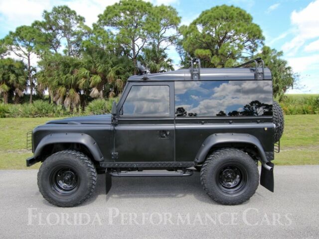 1986 land rover defender 90 w/ 98,460 miles