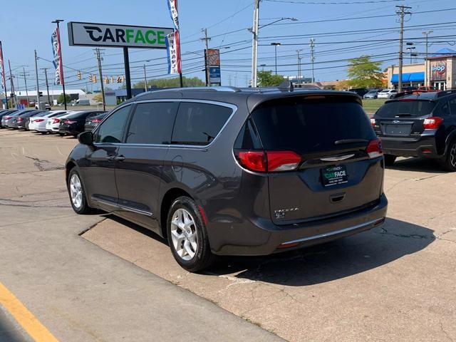 2018 chrysler pacifica touring-l plus
