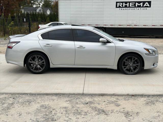 2014 nissan maxima sv