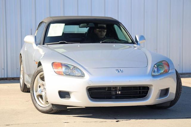 2002 honda s2000 base (m6)