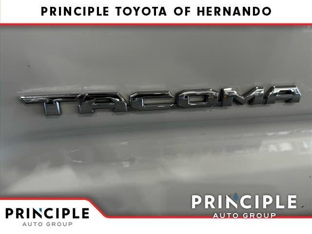 2023 toyota tacoma trd off road